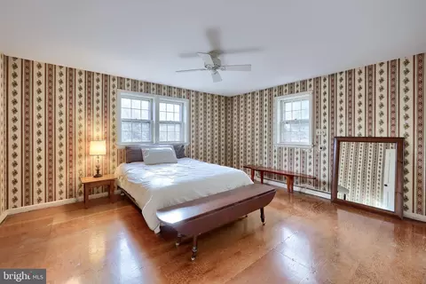 Bedroom - 550 Speedwell Forge Rd, Lititz, PA 17543 photo 1 of 9