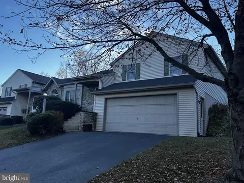 Exterior - 23 Wade Dr, Lititz, PA 17543 photo 2 of 4