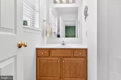 Entry Way - 762 Keller Dr, Lititz, PA 17543 photo 3 of 3