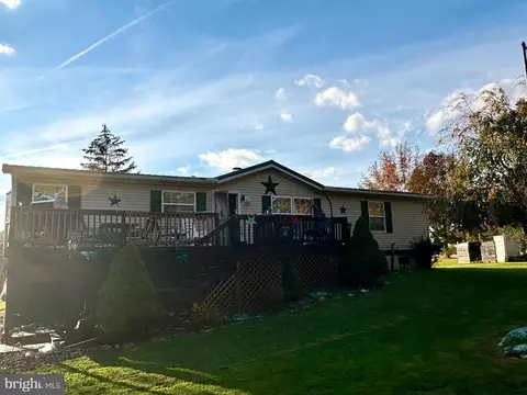 110 Green Ln, Nottingham, PA 19362