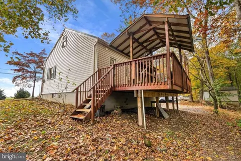 Exterior - 507 W Brubaker Valley Rd, Lititz, PA 17543 photo 6 of 8