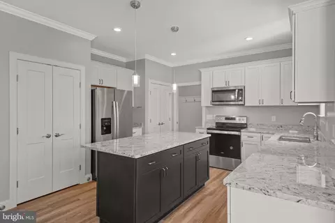 Kitchen - 309 Pierson Rd, Lititz, PA 17543 photo 1 of 2