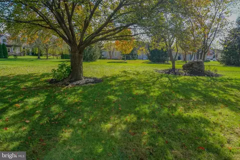 Exterior - 1221 Brighton Ave, Lititz, PA 17543 photo 14 of 14