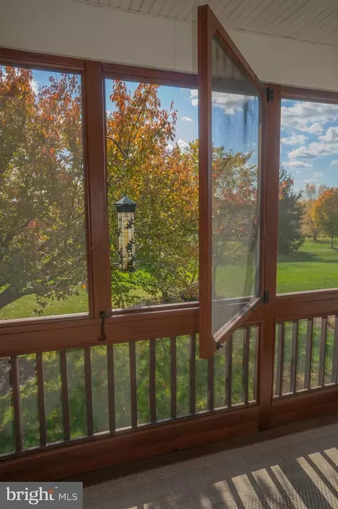 Exterior - 1221 Brighton Ave, Lititz, PA 17543 photo 6 of 14