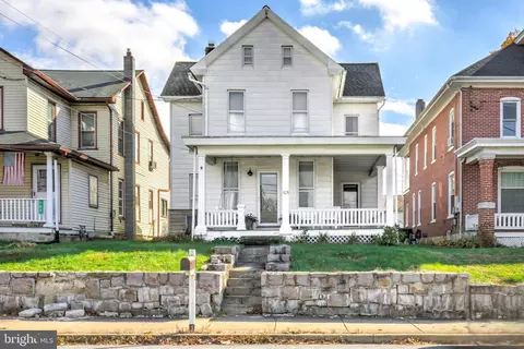 105 Reamstown Rd, Stevens, PA 17578