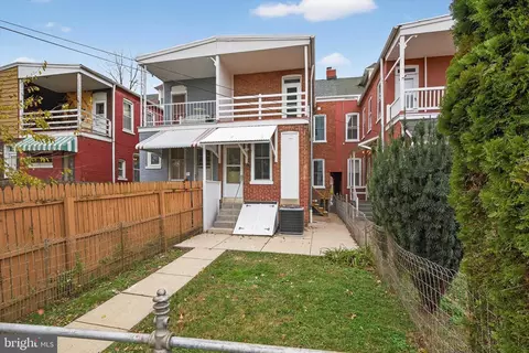 Exterior - 27 Ruby St, Lancaster, PA 17603 photo 7 of 8