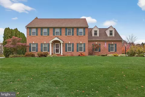 339 Carter Moir Dr, Lancaster, PA 17601
