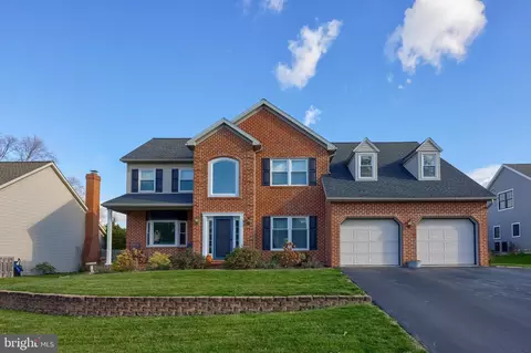 975 Martin Ave, Ephrata, PA 17522