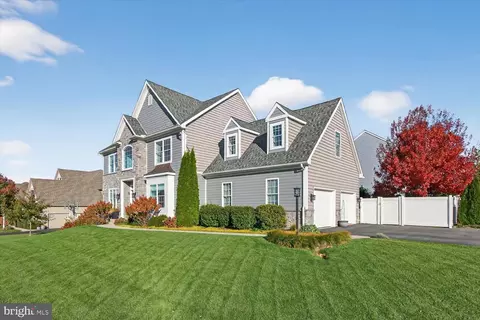 Exterior - 311 Ecker Dr, Lititz, PA 17543 photo 9 of 10
