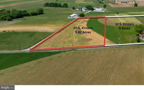 20 S Kinzer Rd, Kinzers, PA 17535