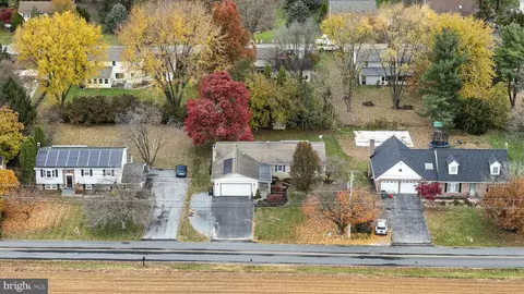 View/Area - 46 Green Acre Rd, Lititz, PA 17543 photo 1 of 3