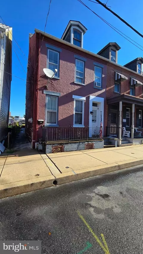 139 S 4th St, Columbia, PA 17512