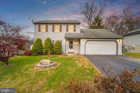 14 Chestnut Run, Elizabethtown, PA 17022