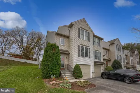 171 Harvard Ave, Lancaster, PA 17603