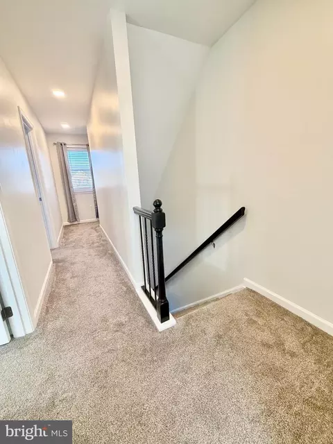 Entry Way - 112 Chukar Ct, Lititz, PA 17543 photo 3 of 4