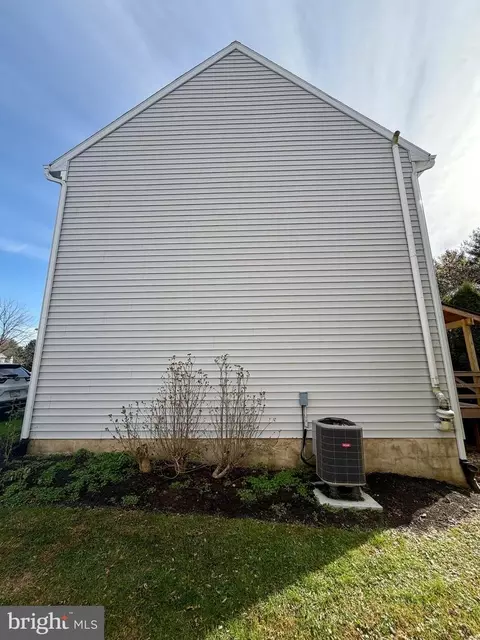 Exterior - 112 Chukar Ct, Lititz, PA 17543 photo 6 of 6