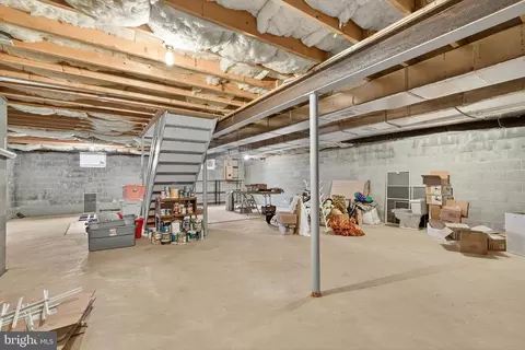 213 E 6th St, Lititz, PA 17543 photo 36