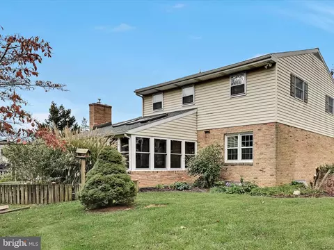 Exterior - 618 W 3rd Ave, Lititz, PA 17543 photo 12 of 12