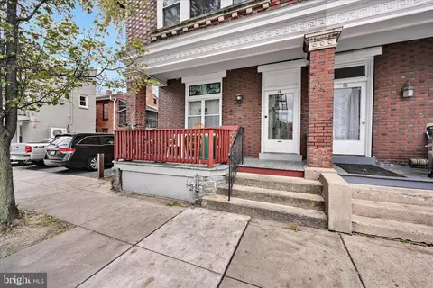 14 W James St, Lancaster, PA 17603