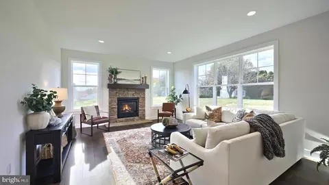 23 Vista Ct, Lititz, PA 17543 photo 4