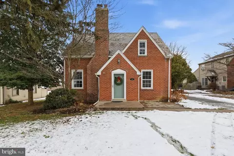 845 Paramount Ave, Lancaster, PA 17602