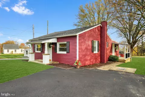 3675 Horizon Dr, Lancaster, PA 17601