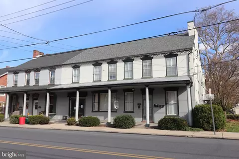1405 W Rear 1413 W Main St, Ephrata, PA 17522