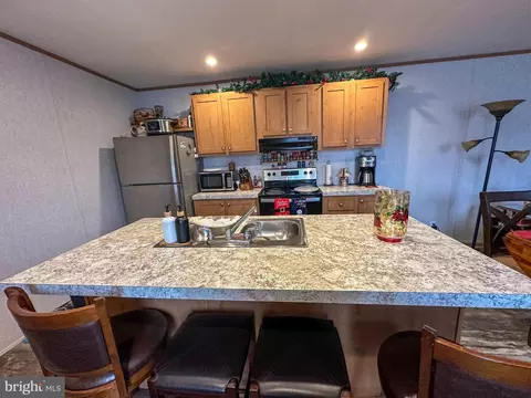 725 Hillside Dr, Gap, PA 17527 photo 10