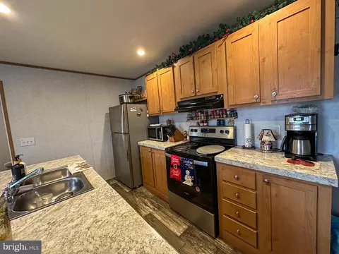 725 Hillside Dr, Gap, PA 17527 photo 11