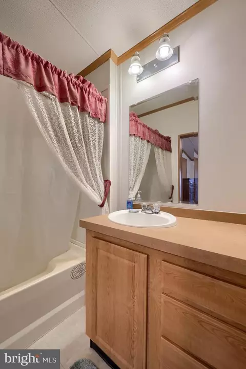 181 Weidler Ln, Lititz, PA 17543 photo 7