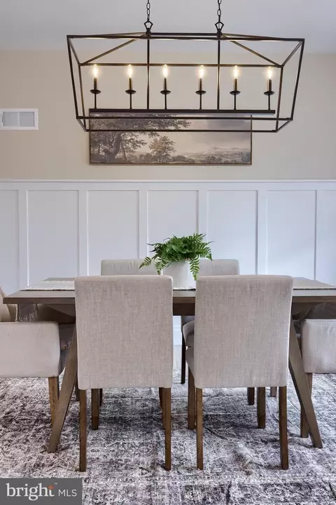 Dining - 514 Woodcrest Ave, Lititz, PA 17543 photo 11 of 11
