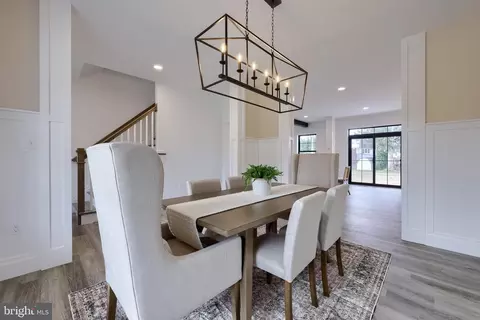 Dining - 514 Woodcrest Ave, Lititz, PA 17543 photo 8 of 11