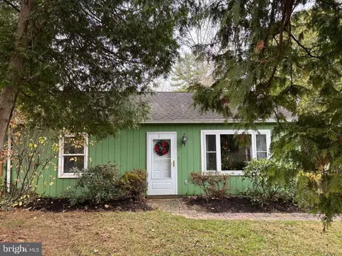 2120 Lyndon Ave, Lancaster, PA 17602
