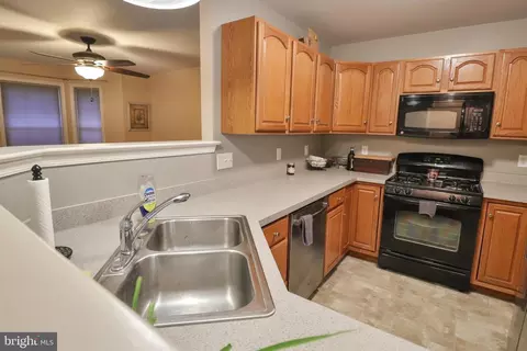 Kitchen - 486 Balmer Rd, Lititz, PA 17543 photo 2 of 2