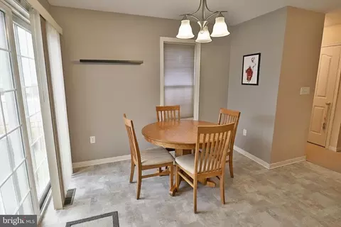 Dining - 486 Balmer Rd, Lititz, PA 17543 photo 2 of 2