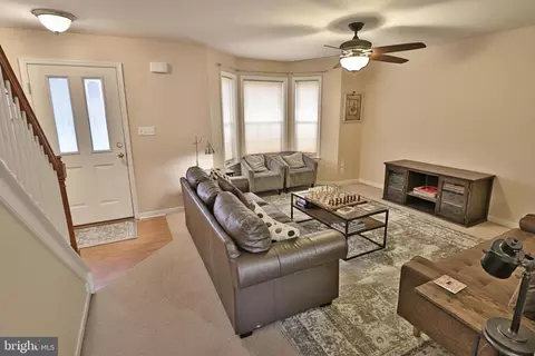 Entry Way - 486 Balmer Rd, Lititz, PA 17543 photo 1 of 2