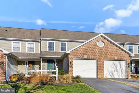 4063 Laurel Ln, Mount Joy, PA 17552