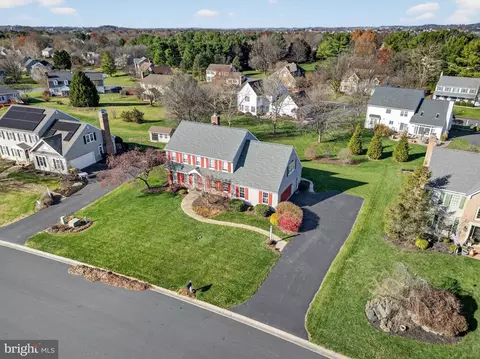 View/Area - 35 Old Post Ln, Lititz, PA 17543 photo 4 of 8