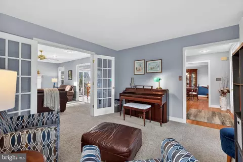 Entry Way - 35 Old Post Ln, Lititz, PA 17543 photo 5 of 11