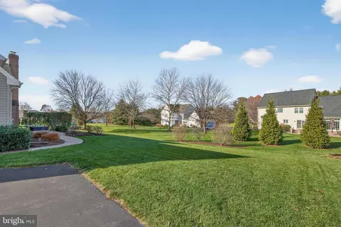 Exterior - 35 Old Post Ln, Lititz, PA 17543 photo 8 of 8