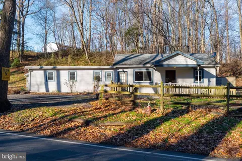 142 River Rd, Pequea, PA 17565