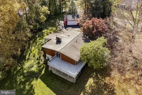 269 Sheep Ln, Millersville, PA 17551