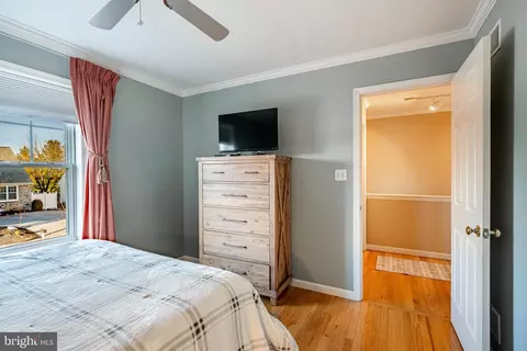 Bedroom - 1016 Sloan St, Lititz, PA 17543 photo 4 of 5