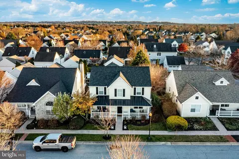 View/Area - 1016 Sloan St, Lititz, PA 17543 photo 1 of 9