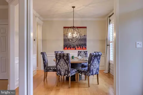 Dining - 307 Bowyer Ln, Lititz, PA 17543 photo 2 of 4