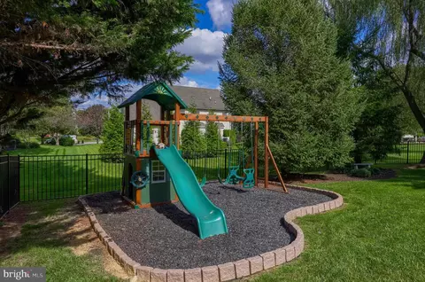 Other - 307 Bowyer Ln, Lititz, PA 17543 photo 2 of 26