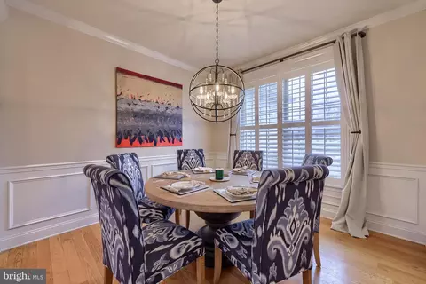 Dining - 307 Bowyer Ln, Lititz, PA 17543 photo 3 of 4