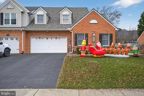 439 Huntington Dr, Mountville, PA 17554