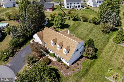 4 Eagle Cir, Denver, PA 17517
