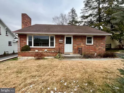 925 S Spruce St, Elizabethtown, PA 17022